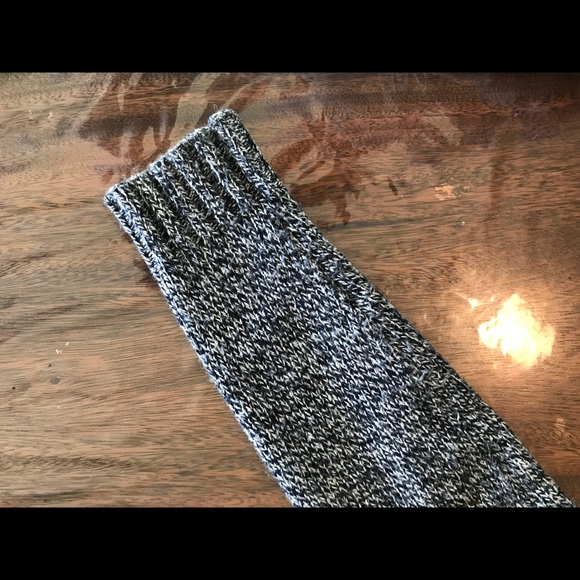 Old Navy Cardigan - Picture 3 of 4